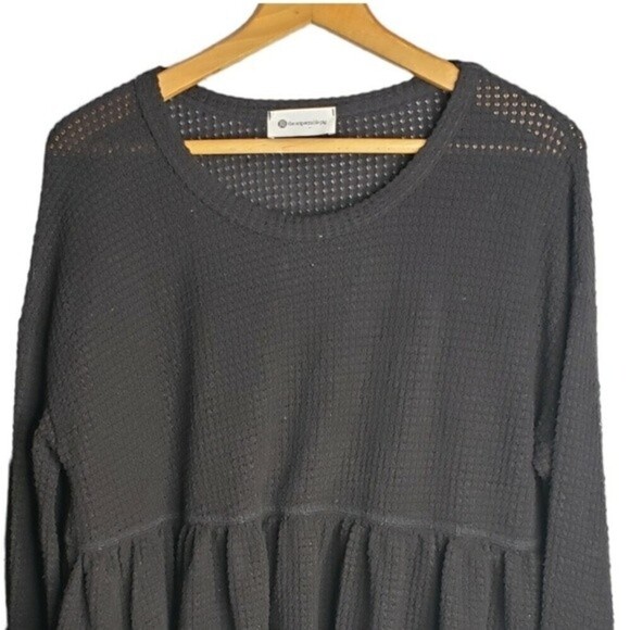 The Impeccable Pig black lightweight waffle knit long sleeve peplum top medium - Picture 2 of 5